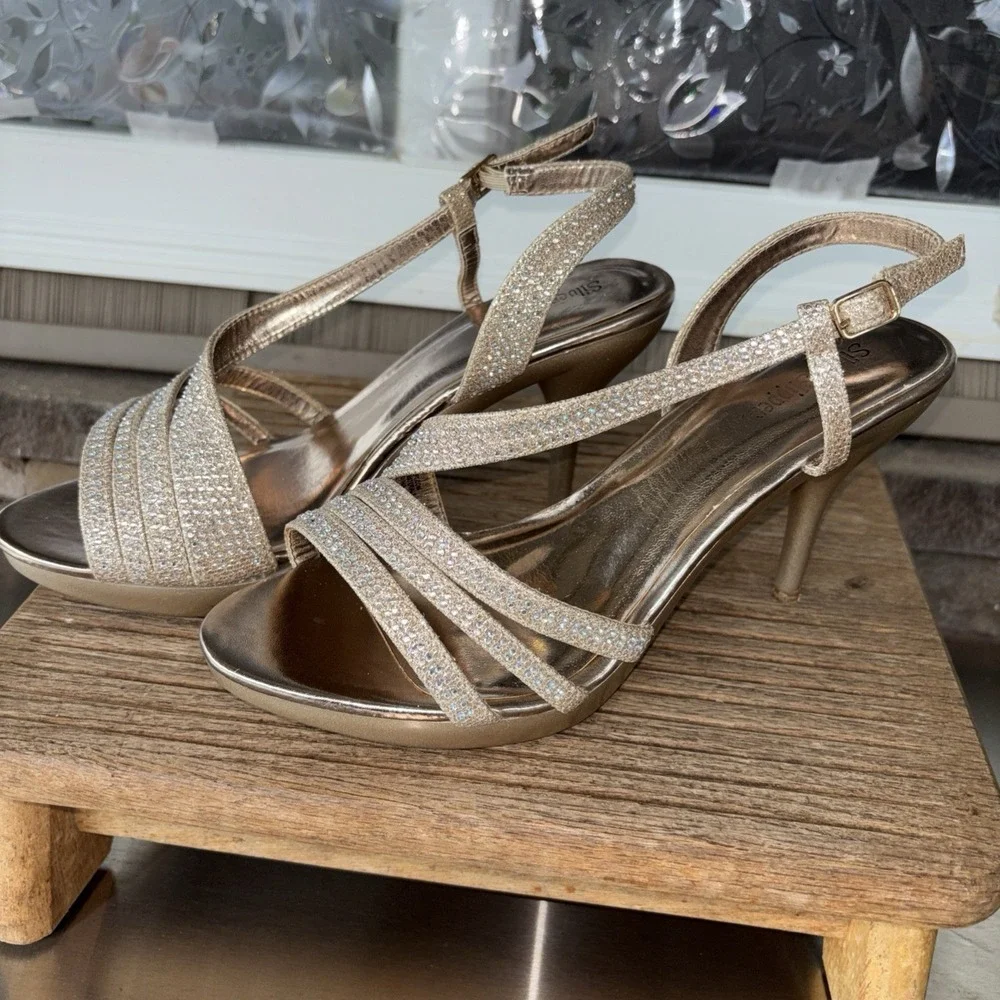 SILVER SLIPPER GOLD/BRONZE 4 IN. HEEL ANTI- SLIP GRIPPING WOMENS  8.5 W